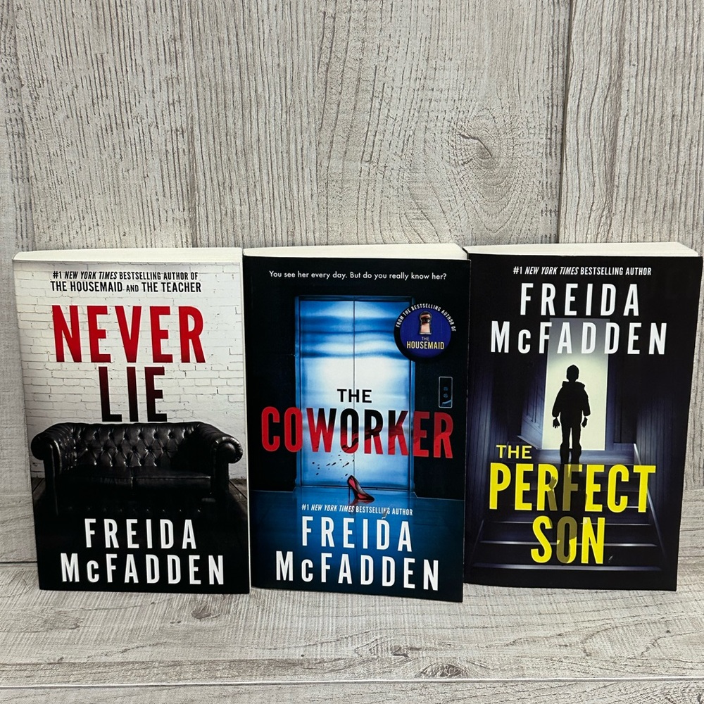 Freida McFadden Book Set